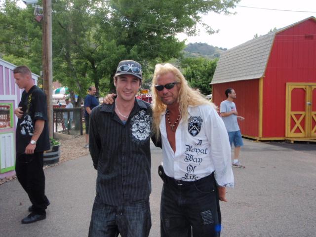knowlesk83's photos - Kyle and Dog the Bounty Hunter, June 28, 09.JPG